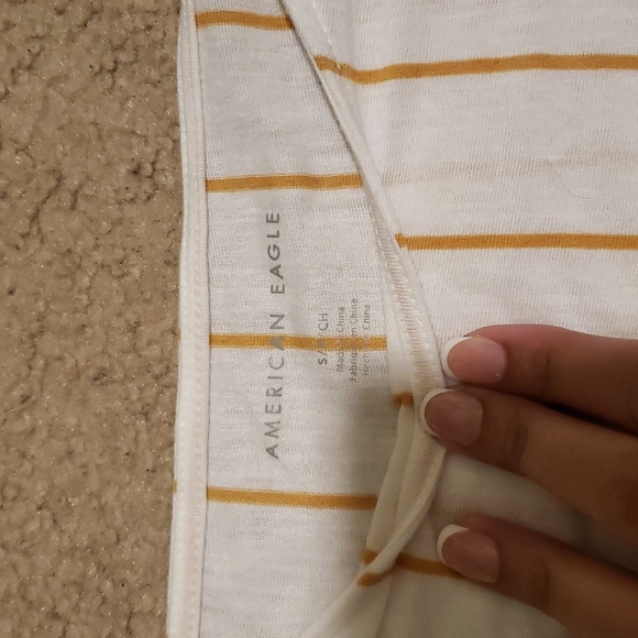 American Eagle Cold Off the Shoulder Top - Picture 2 of 4